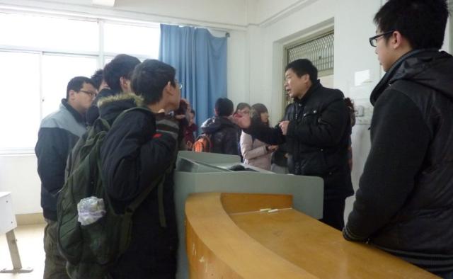 金沙集团3354cc召开学分分析及后期学习动员会-02