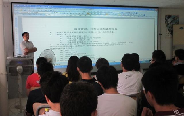 金沙集团3354cc顺利开展小学期认知实习-金诺数码